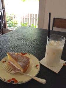 784 JUNCTION CAFE