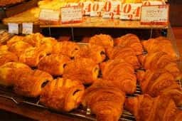 石窯パン工房 こばぱん 牛田店