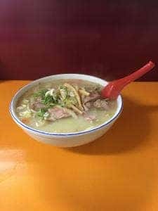 瀧ラーメン店