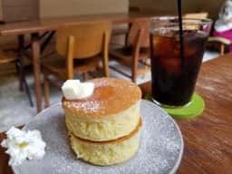 カフェ 安江町ジャルダン