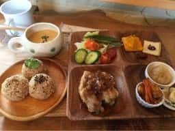 Cafe ぶりきのらいおん