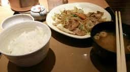 やよい軒 鳥栖店