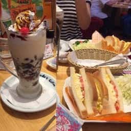 コメダ珈琲店 石岡旭台店