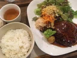 ごはんと雑貨pokoj