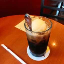 カフェ コロラド 中目黒店