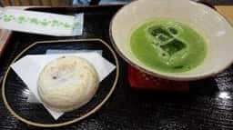 みどりや 梅ケ枝餅店