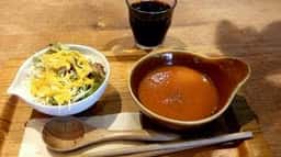 ナチュラルカフェ ダーシェンカ よってって横丁