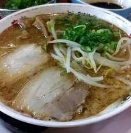 ぜいたくラーメン福一勅使店