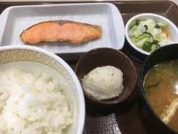 すき家 浦安駅前店