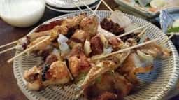 焼鳥本陣 本店