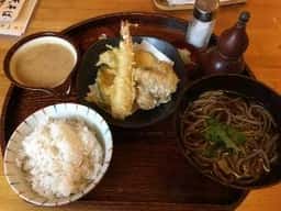 手打ちそば 杉亭