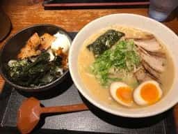 ラーメン神戸たろう 苦楽園店