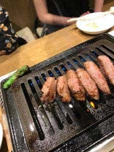 焼肉とんび