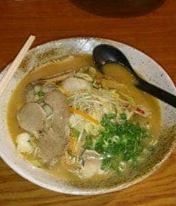 ほんまもん 和歌山ラーメン めん盛屋 八両 白浜新地店