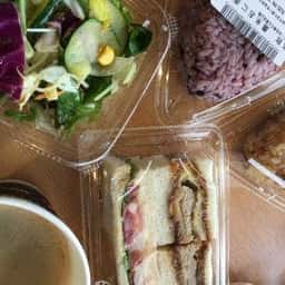 カキヤスダイニング