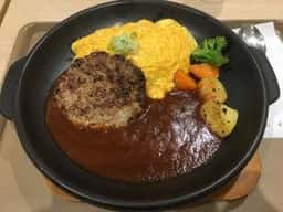 十六穀米オムライス&ドリア専門店 おむらいす亭 ゆめタウン光の森店