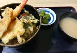 東家