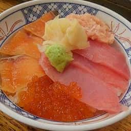 磯丸水産 栄三丁目店