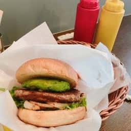 フレッシュネスバーガー 矢場町店