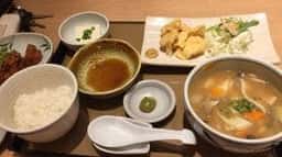 やよい軒 岡崎岩津店