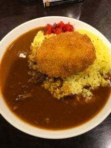 スズメバチカレー