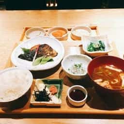 那古野 沢瀉食堂