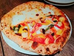 ピッツェリア ラ ジータ