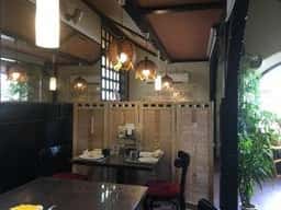 カフェ・レストランナポレオン