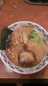 九州ラーメン亀王 難波NGK前店