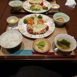 お食事処 ひまわり