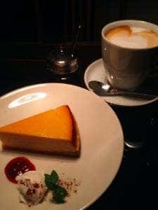 カフェ ニジョウヒピン