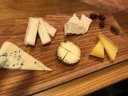 国産チーズ酒場 Ace