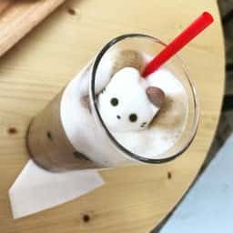 ブルーキャットカフェ