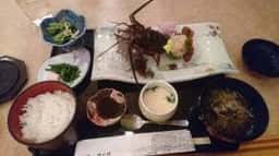 鴨川館