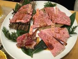 焼肉 三千里 本店