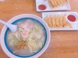 8番らーめん 中川店