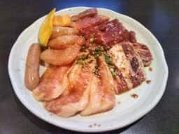 焼肉やまと大久保店