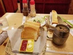 コメダ珈琲店 八王子駅北口店