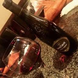 ワインバー みるく