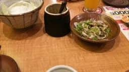 山内農場 博多駅前通り店