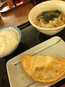 山田うどん 元八王子店