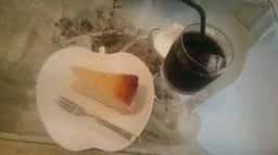 Vegetarian cafe Bonheur