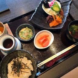 旬彩ダイニング 葵匠