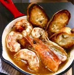 揚げぎょうざバル SALUTE!