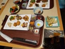 カフェ&レストラン 京わらべ