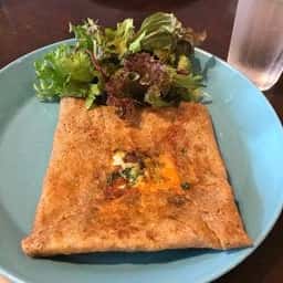 MARGUERITE Cache Cache