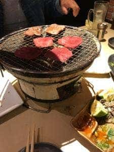 ホルモン焼かすうどん破天荒