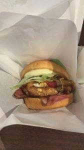 フレッシュネスバーガー 宇都宮店