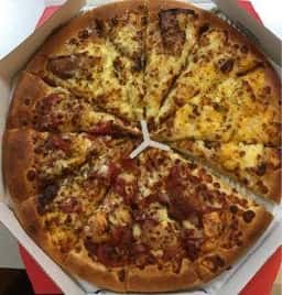 ピザハット 神田店