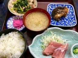 料理 仕出し 田中屋